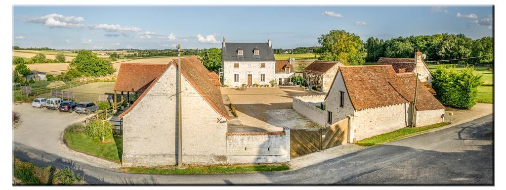 Gites Arches de Muschamp Cussay Exterior foto